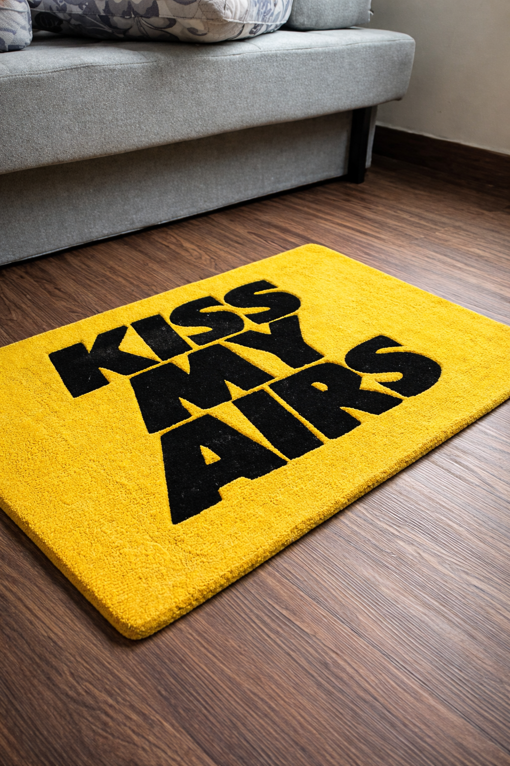 Kiss My Airs (Yellow)