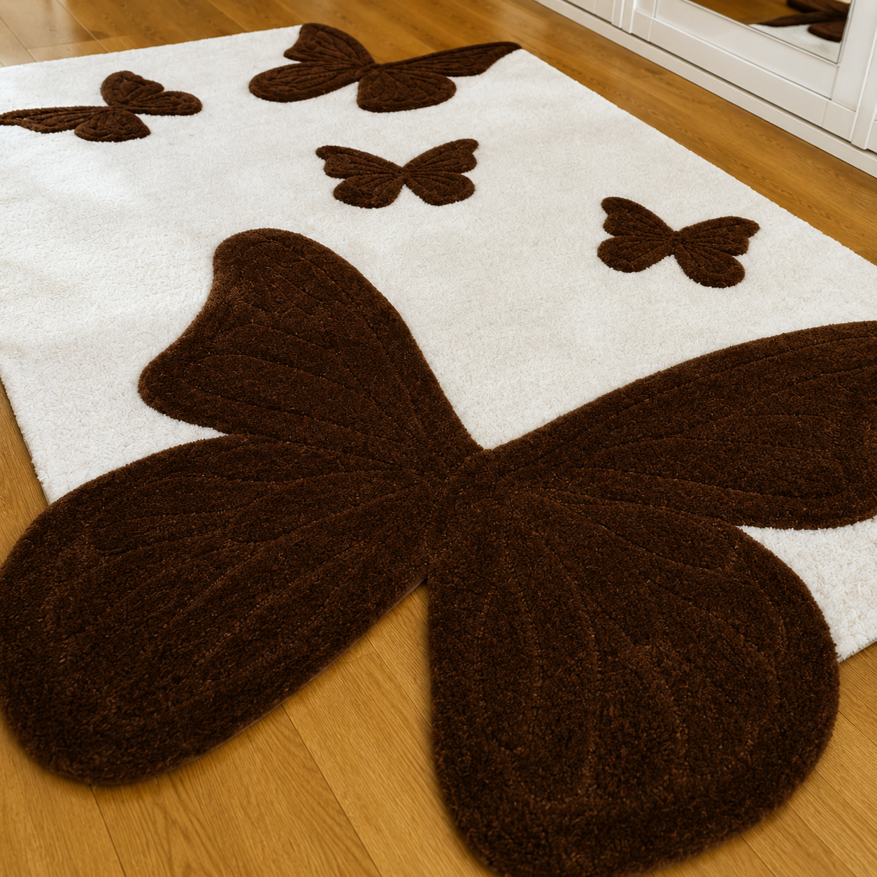 Monarch Flutter Rug