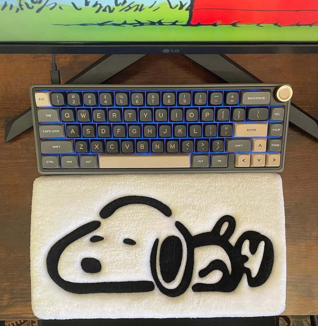 Lazy Snooze Keyboard Rug